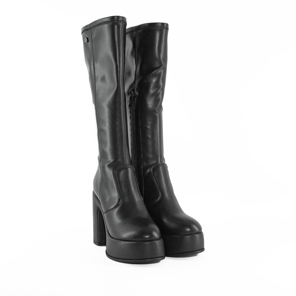 I26---cult---BJORK 4106 BLACKBLACK.JPG I26---cult---BJORK 4106 BLACKBLACK.JPG