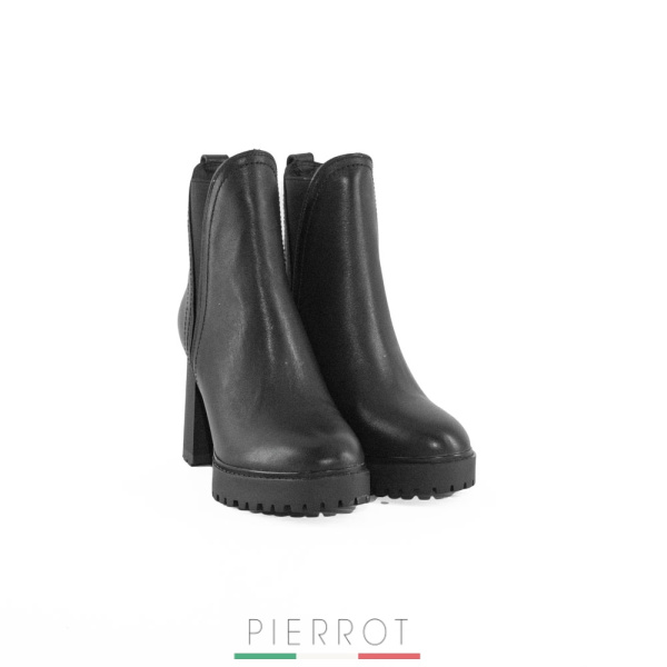 I26---cult---JAGGER 4847 BLACKBLACK.JPG