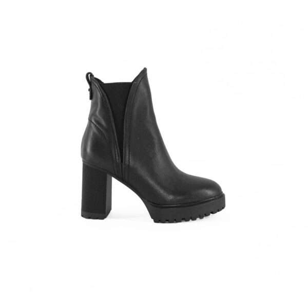 I26---cult---JAGGER 4847 BLACKBLACK_1_P.JPG