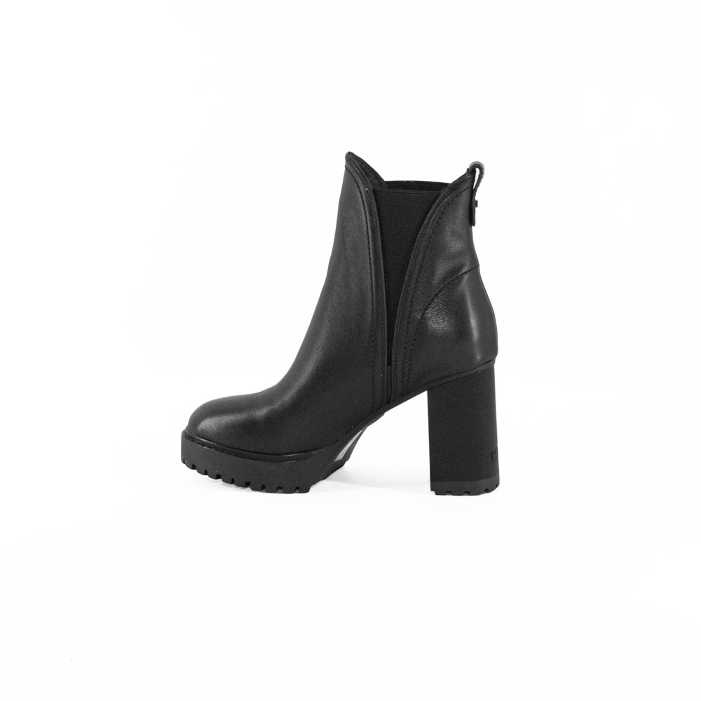 I26---cult---JAGGER 4847 BLACKBLACK_2_P.JPG I26---cult---JAGGER 4847 BLACKBLACK_2_P.JPG