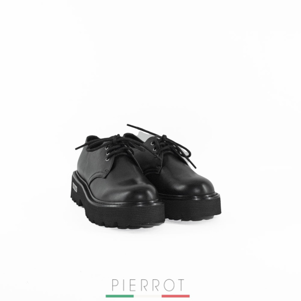 I26---cult---SLASH 4819 BLACKBLACK.JPG