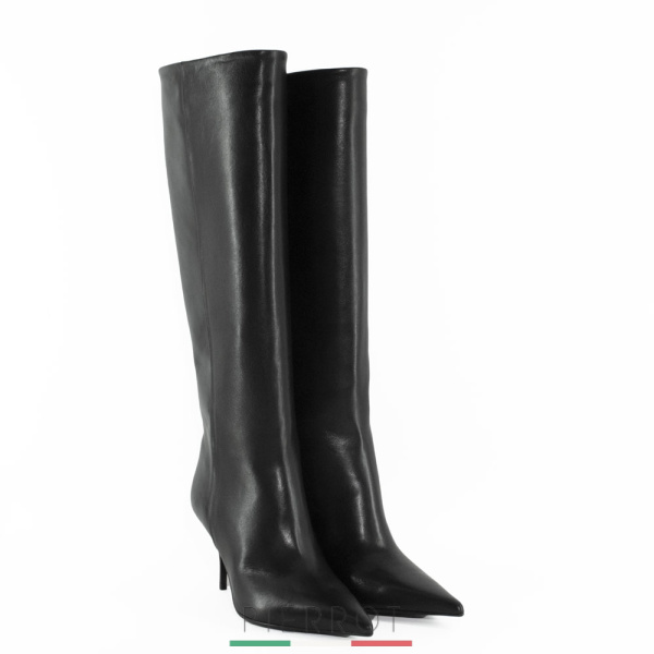I26---elisa lanci---LILITH TU2VS NERONERO.JPG