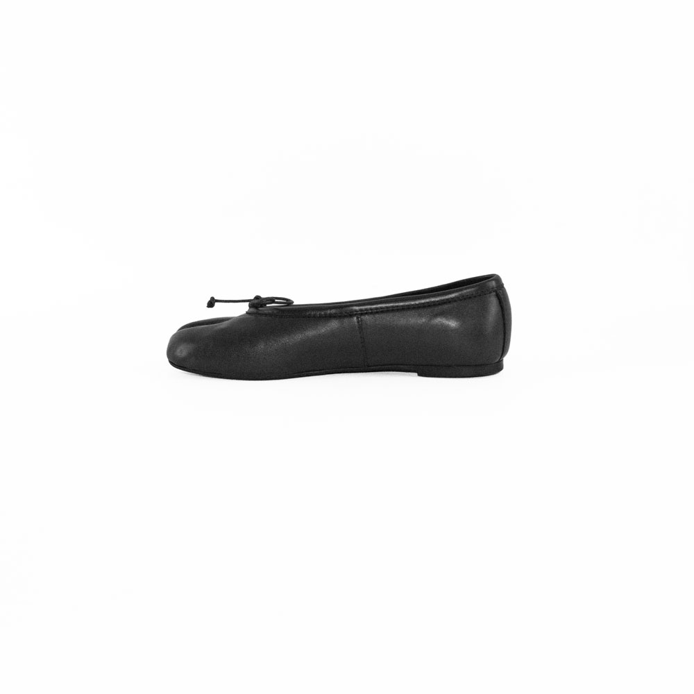 I26---modo---5462 NERONERO_2_P.JPG I26---modo---5462 NERONERO_2_P.JPG